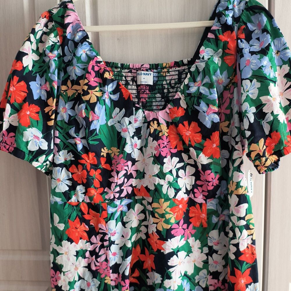 Old Navy Maxi Dress NEW 3X Multicolor Floral Cottagecore Party Vacation Summer